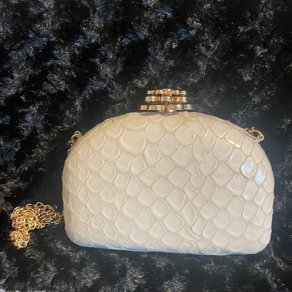 Sondra Roberts clutch cream jewel animal print bag New OS